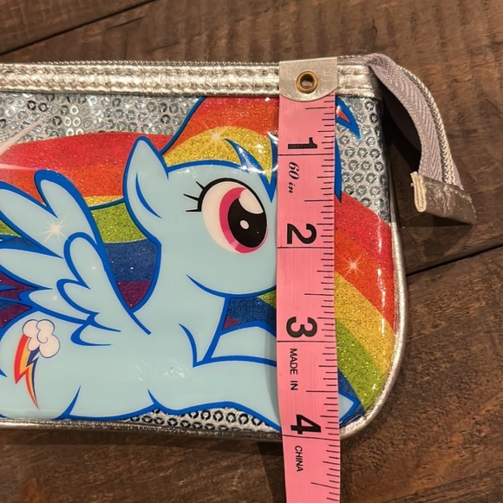 Loungefly x My Little Pony Dash pouch - Picture 12 of 14